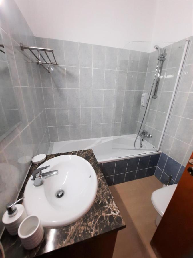 Albert'S Apartments Larnaca Zewnętrze zdjęcie